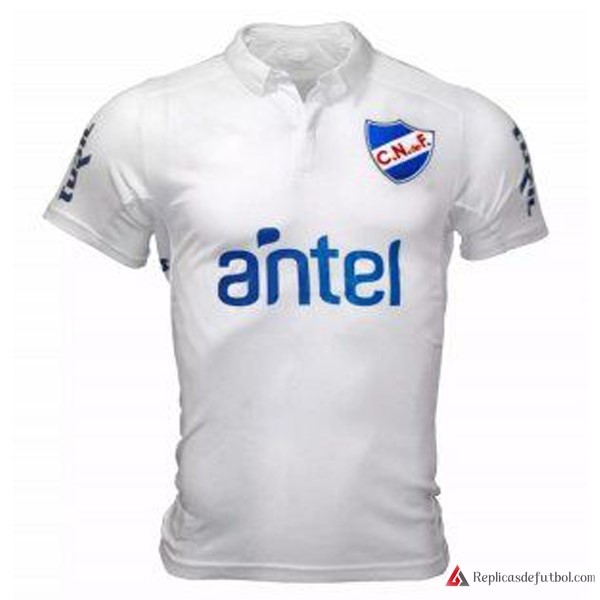 Camiseta Club Nacional de Futbolball Primera equipación 2017-2018